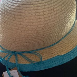 Beach hat